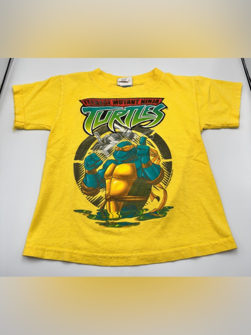 Vintage Y2K Yellow Teenage Mutant Ninja Turtles T-shirt Leonardo Size 4